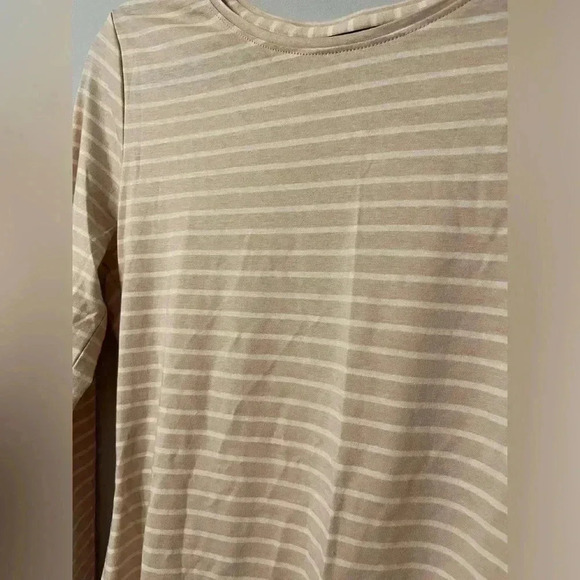 Garnet Hill Long Sleeve Beige/Tan and White Striped Shirt Size Medium - Picture 5 of 6